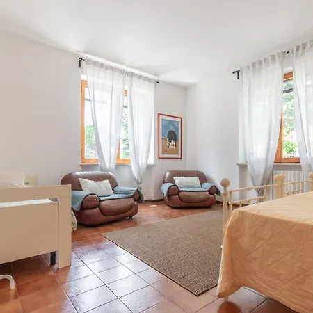 Дом отдыха Italian Experience - Sunrise Hill